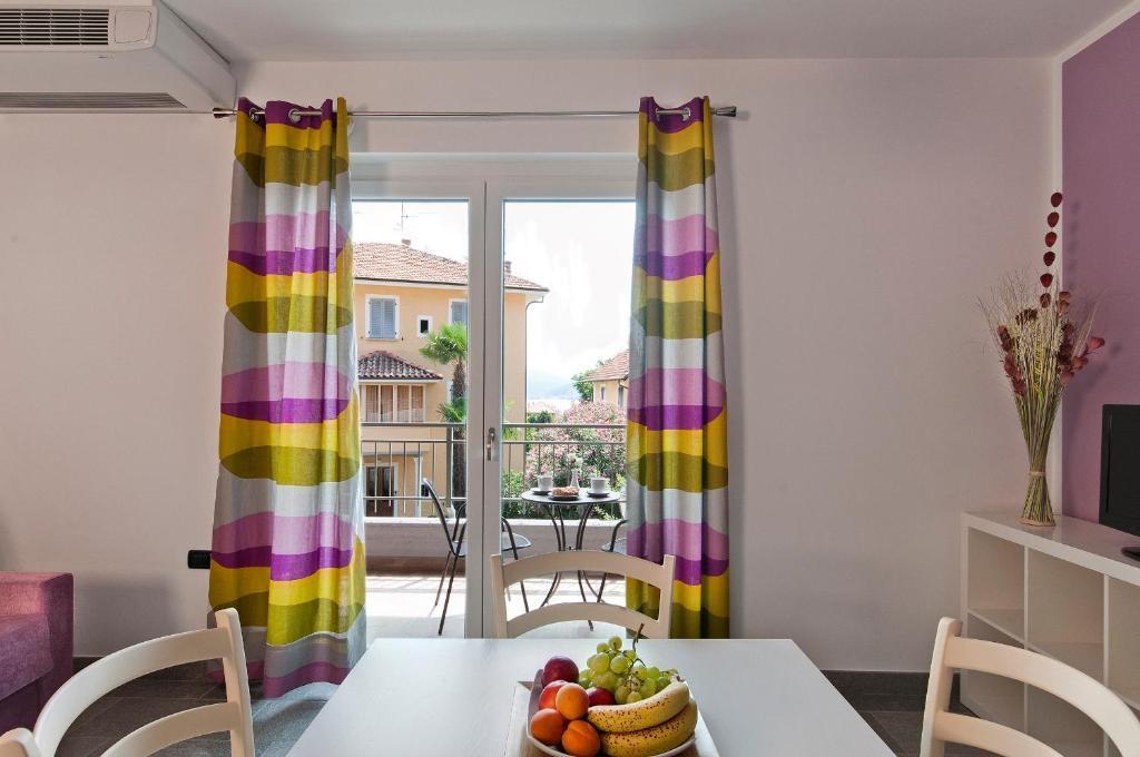 Helianthus Residence Cannero Riviera Phòng bức ảnh