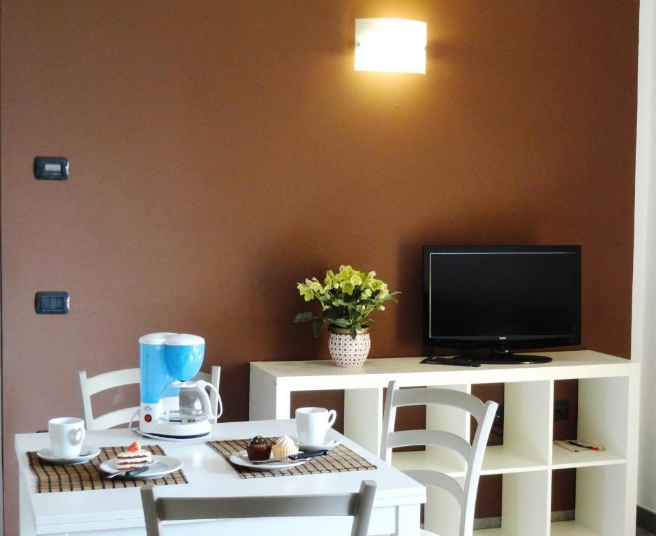 Helianthus Residence Cannero Riviera Phòng bức ảnh