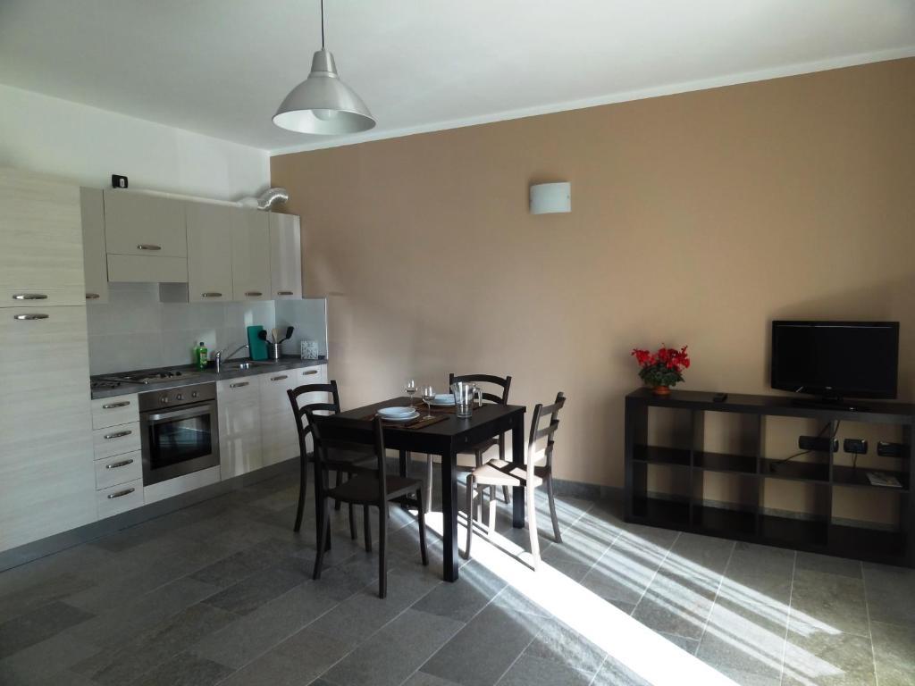Helianthus Residence Cannero Riviera Phòng bức ảnh